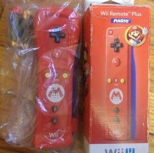 Nintendo Wii/Wii U Mario Limited Edition Remote